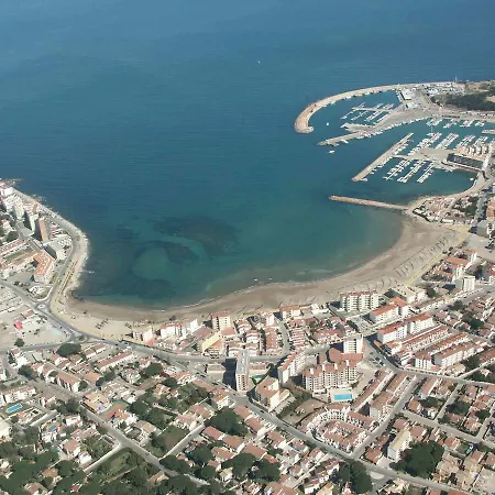 Montgo Park 06 Nyaraló L' Escala