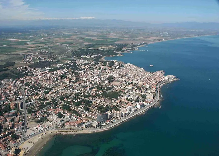 Holiday home Montgo Park 06 L'Escala